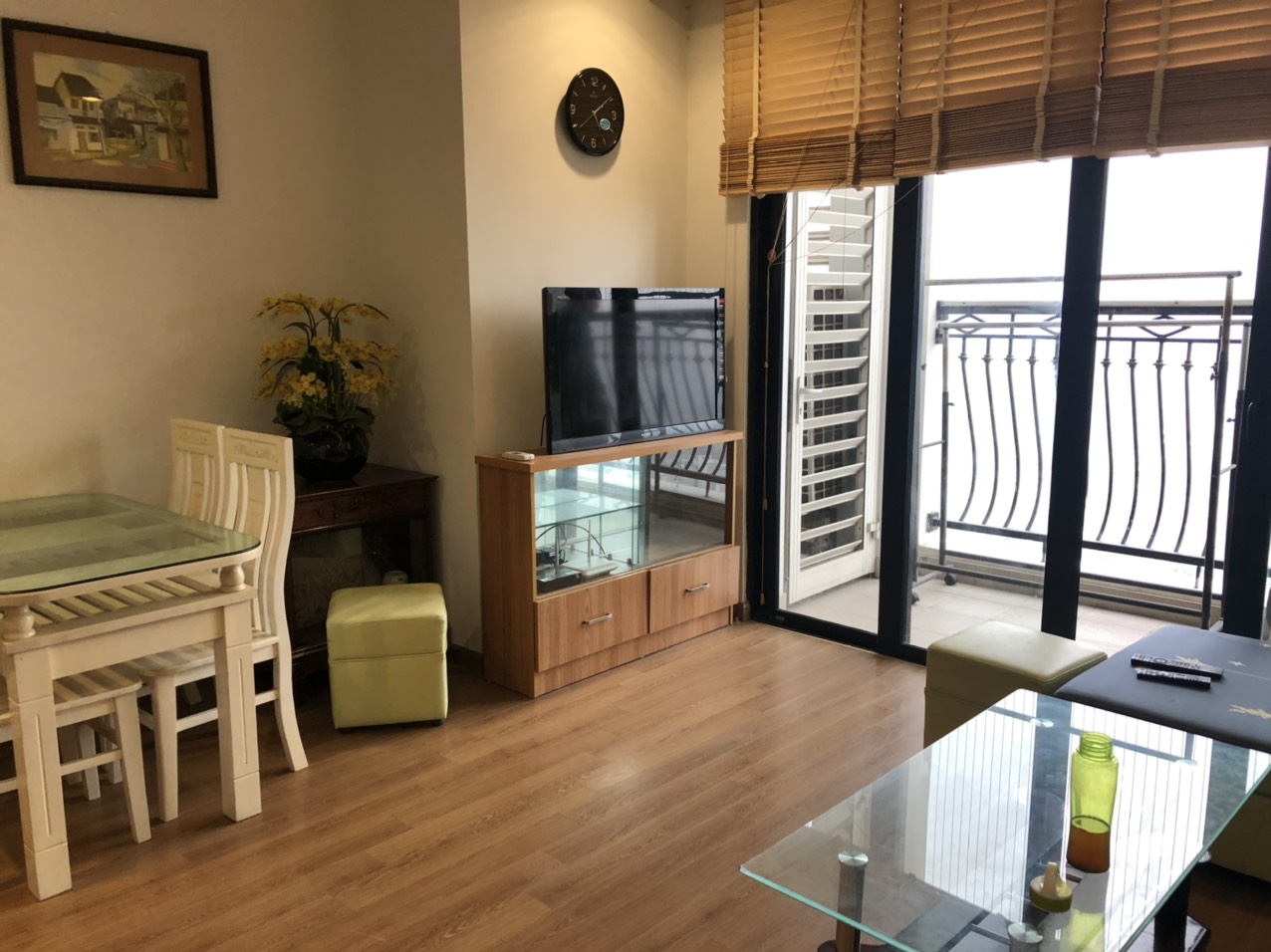 CHO THUÊ CĂN HỘ 2 PHÒNG NGỦ R6 HƯỚNG ĐÔNG NAM THOÁNG MÁT CHỈ 16TR/THÁNG (TR60005)