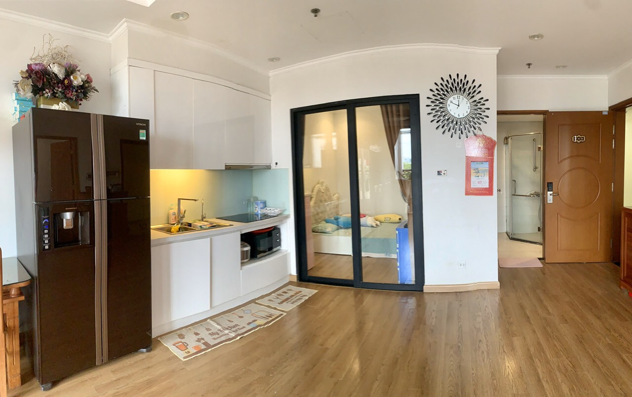 CHO THUÊ CĂN HỘ R6 2 PHÒNG NGỦ HƯỚNG ĐÔNG NAM ĐỒ ĐẸP (TR60013)