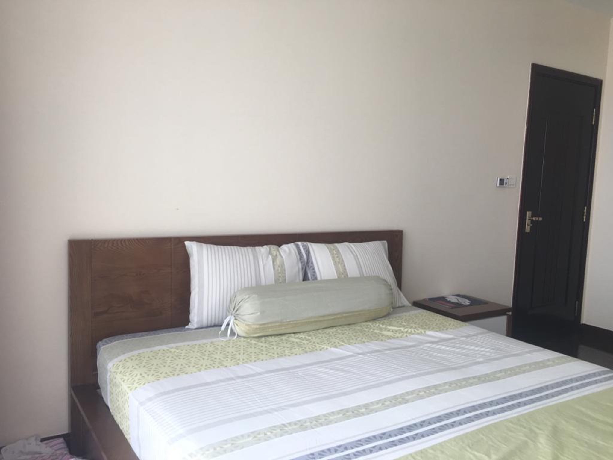 BÁN CĂN ĐẦU HỒI R4 HƯỚNG ĐÔNG NAM 2 PHÒNG NGỦ ĐỦ ĐỒ ĐẸP (BR40023)