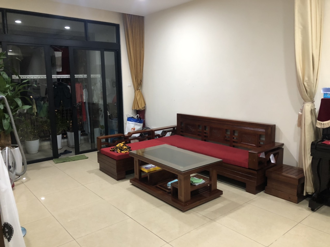 CẦN BÁN CĂN HỘ 2 PHÒNG NGỦ THOÁNG SÁNG HƯỚNG ĐÔNG NAM ĐỦ ĐỒ (BR20023)