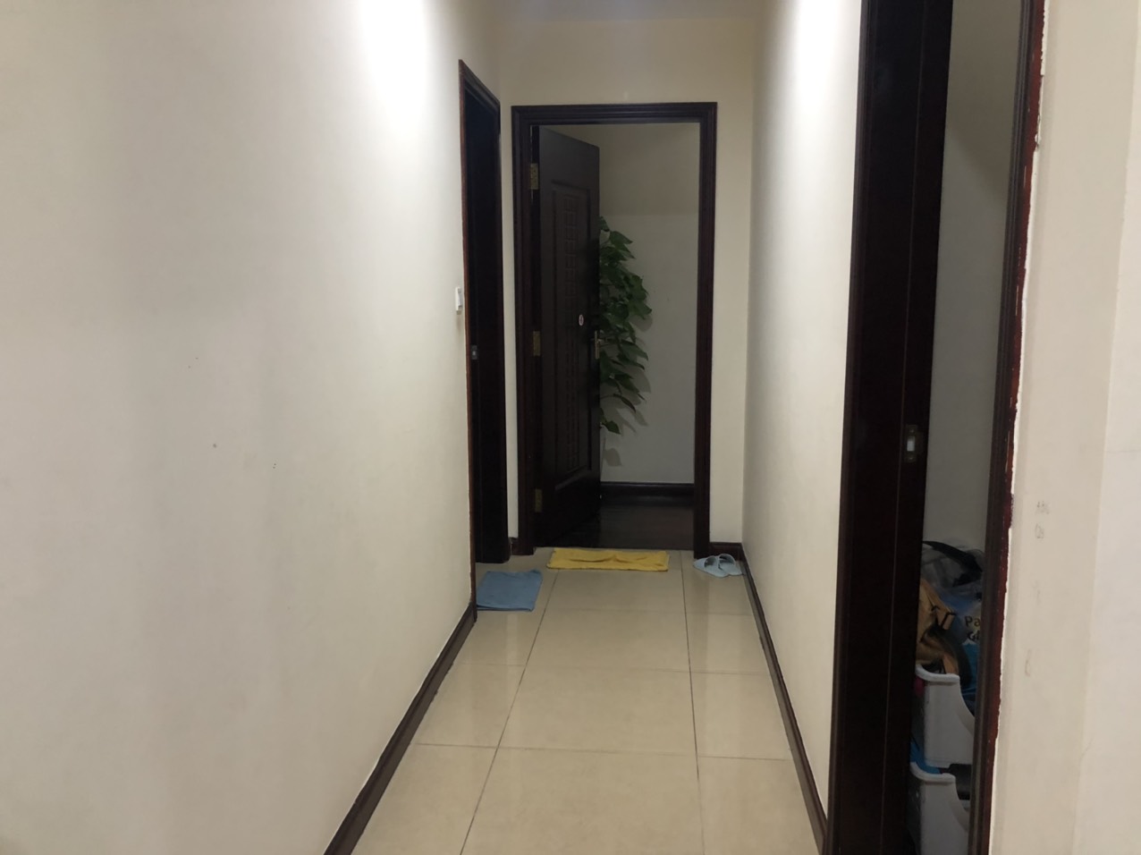 CẦN BÁN CĂN HỘ 2 PHÒNG NGỦ THOÁNG SÁNG HƯỚNG ĐÔNG NAM ĐỦ ĐỒ (BR20023)