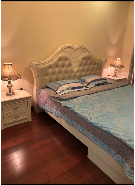 CHO THUÊ CĂN HỘ 2 PHÒNG NGỦ R4 ĐỦ ĐỒ HƯỚNG ĐÔNG NAM (TR40031)