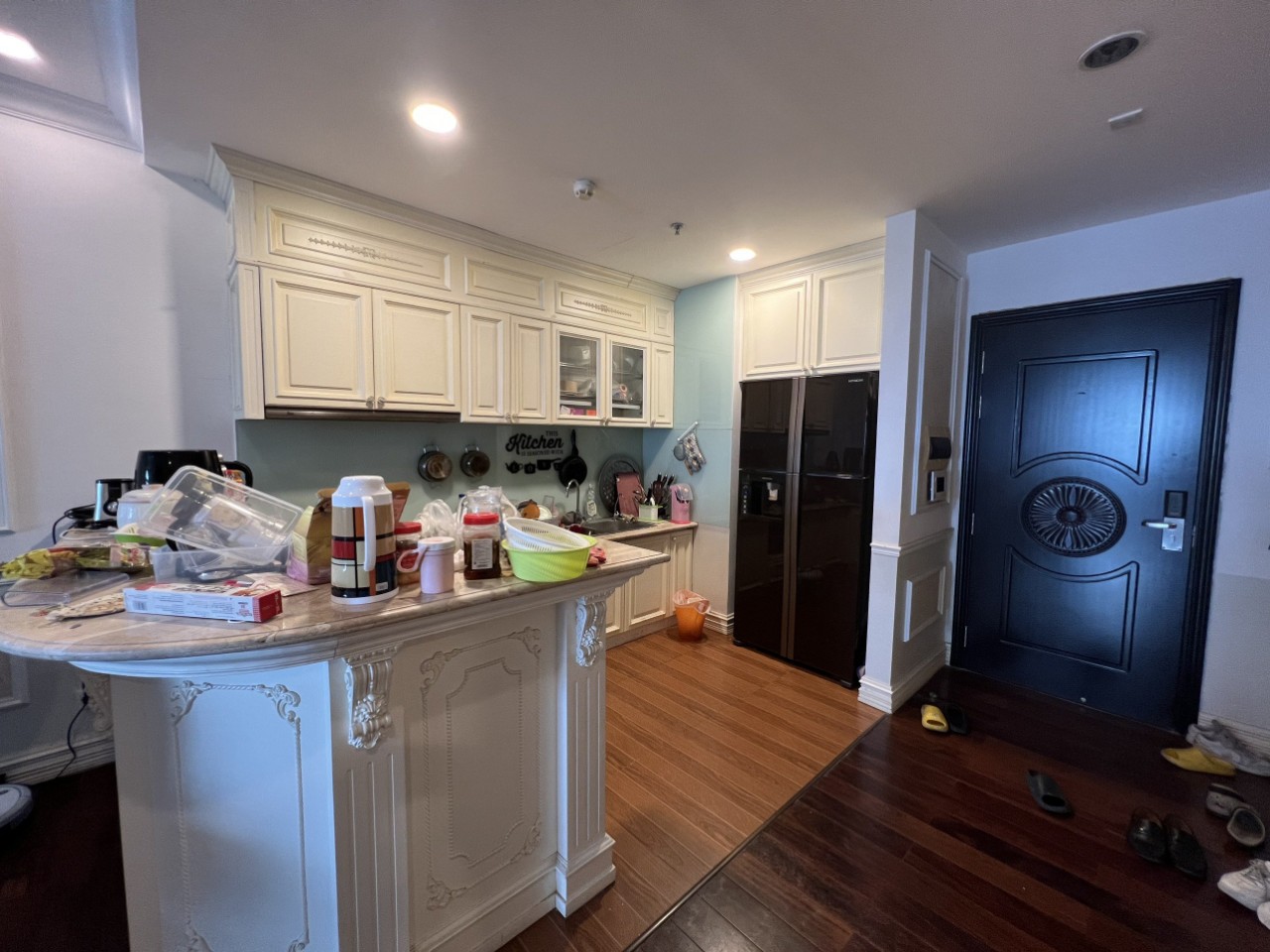 CHO THUÊ CĂN ĐẦU HỒI 2 PHÒNG NGỦ ĐỦ ĐỒ ĐẸP R1-R2 BAN CÔNG ĐÔNG NAM (TR00120)