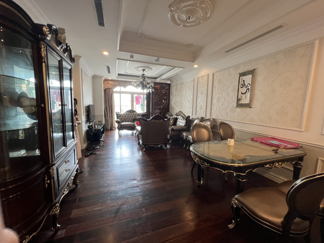 CHO THUÊ CĂN ĐẦU HỒI 2 PHÒNG NGỦ ĐỦ ĐỒ ĐẸP R1-R2 BAN CÔNG ĐÔNG NAM (TR00120)